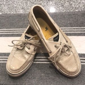 Sparkly white sperrys